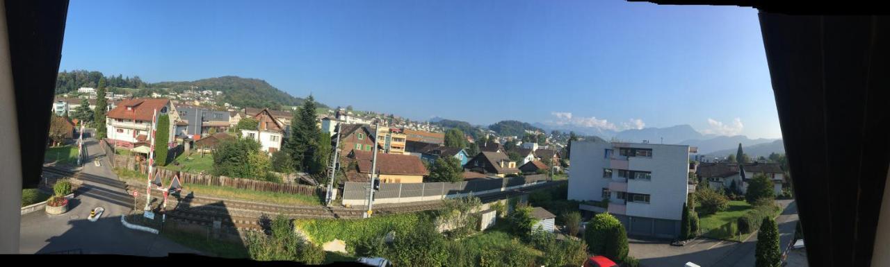 Silvia's Bed und Breakfast in Luzern Horw Exterior foto